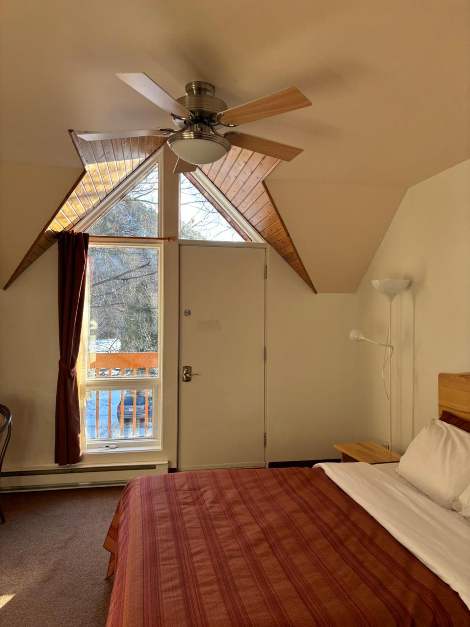 Auberge Du Jardin Petit-Saguenay Экстерьер фото